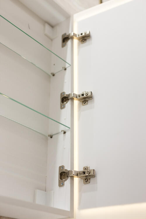 Зеркальный шкаф BelBagno Marino SPC-MAR-600/800-1A-LED-TCH